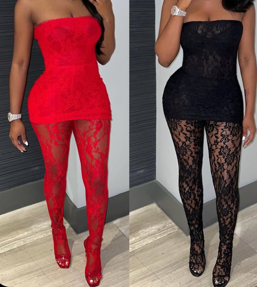Sexy dress with lace tights – What Women Want